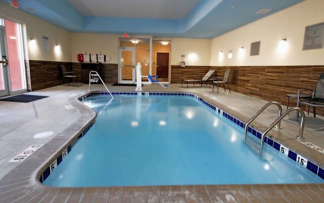 Fairfield Inn & Suites by Marriott London