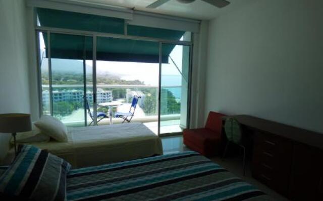 Costa Azul Suites 905