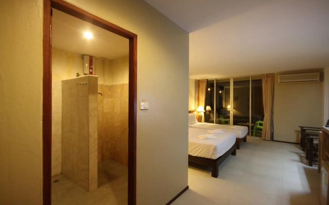 Baan Bandalay Hotel