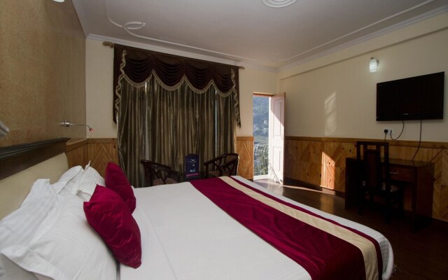 OYO 1638 Hotel A Star Regency