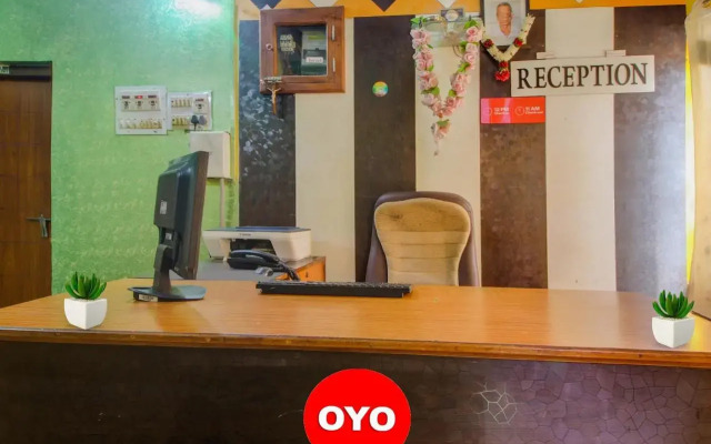 Oyo Flagship 702838 K S Inn Hotel