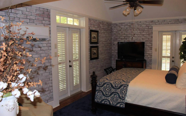 The Good House B&B