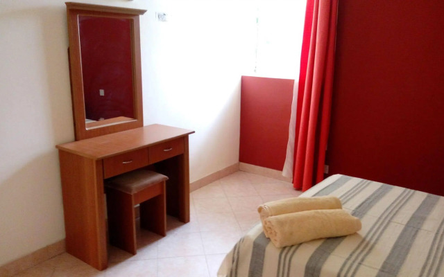 Chetty Tourist Residence