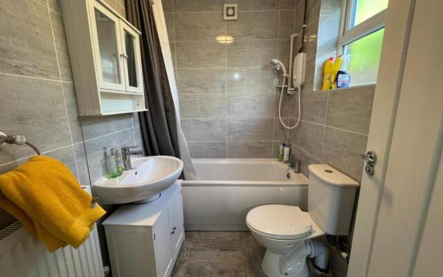 Cosy home near NEC, BHX Bullring & Solihull