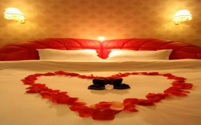 Camilla Business Hotel