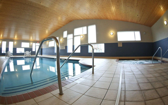 GrandStay Hotel & Suites Perham