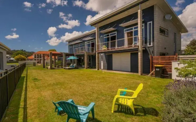 Hosts on the Coast Whitianga Bliss