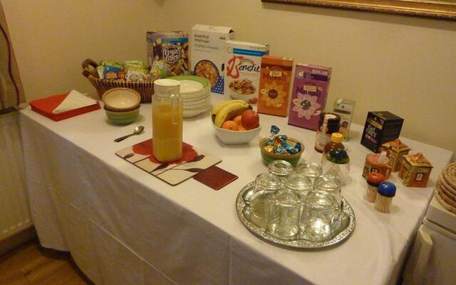 The Horseshoes Bed & Breakfast