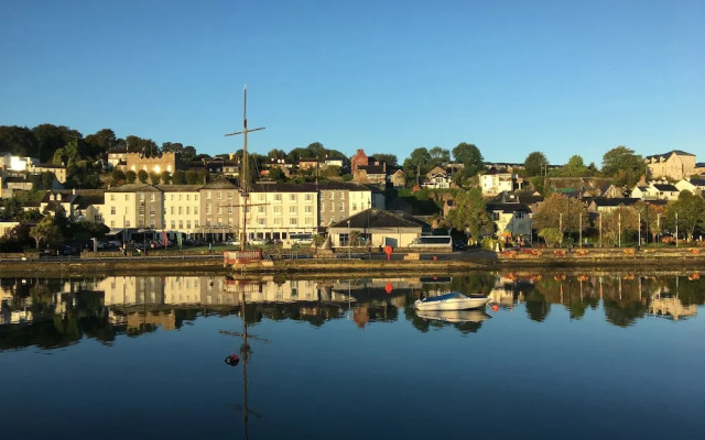 Actons Of Kinsale