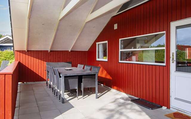 6 Person Holiday Home in Sydals