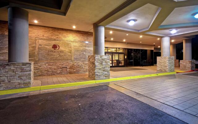 DoubleTree by Hilton Hotel Pleasanton at the Club