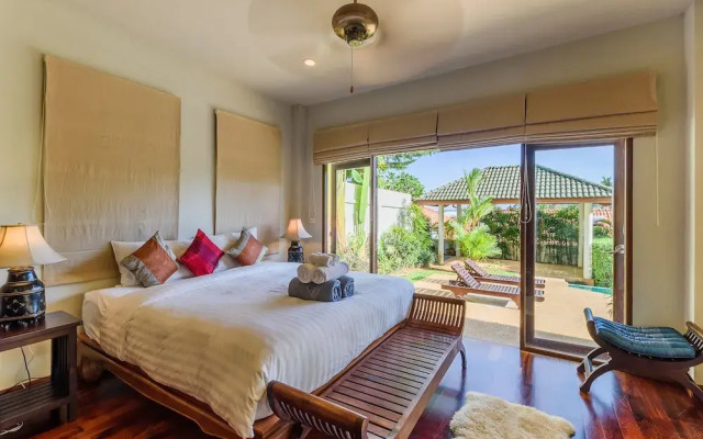 Aster Pool Villa