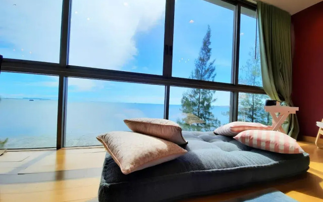 Sandbox frontbeach villa4