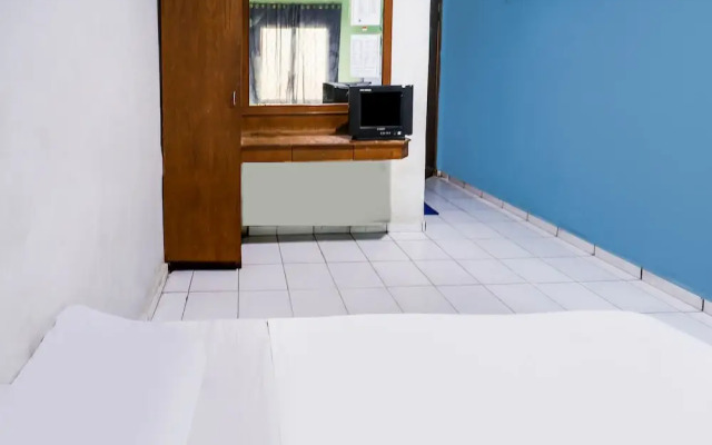 SPOT ON 91792 Solo Baru 2 Homestay Syariah