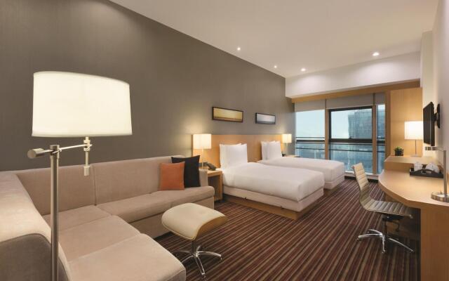 Hyatt Place Shenzhen Airport