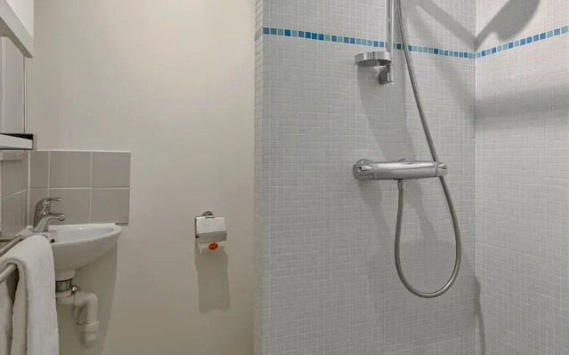 Modern yet Very Cosy and Sunny Flat