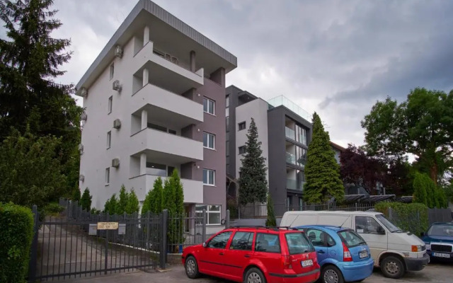 Green Elite Residence
