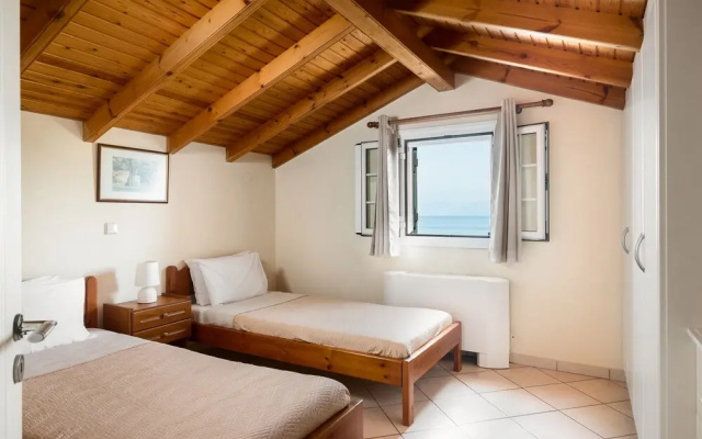 Four-Bedroom Villa Alexandros