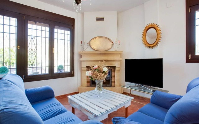 Delightful Villa in Villamena With Private Pool