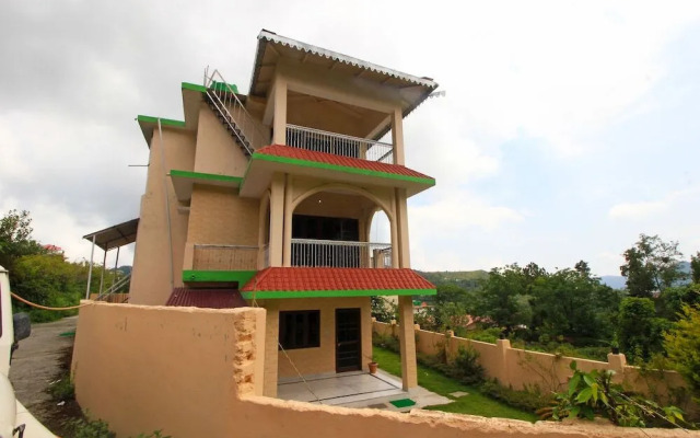 OYO 8963 Home Peaceful 3BHK Villa