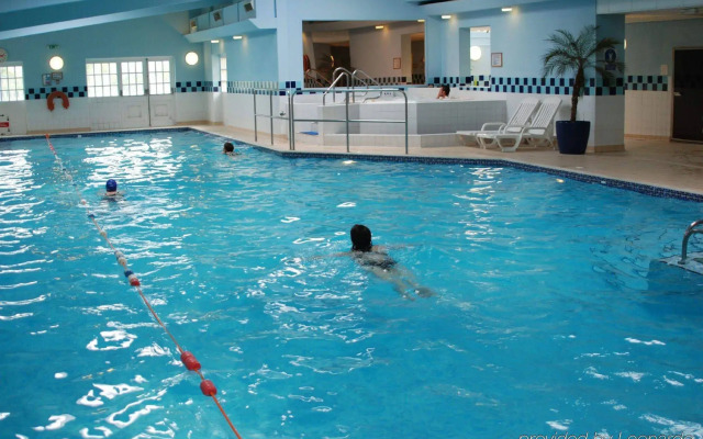 Mercure Swindon South Marston Hotel & Spa