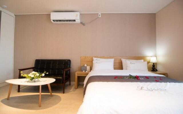 Yeosu Rium Spa Hostel