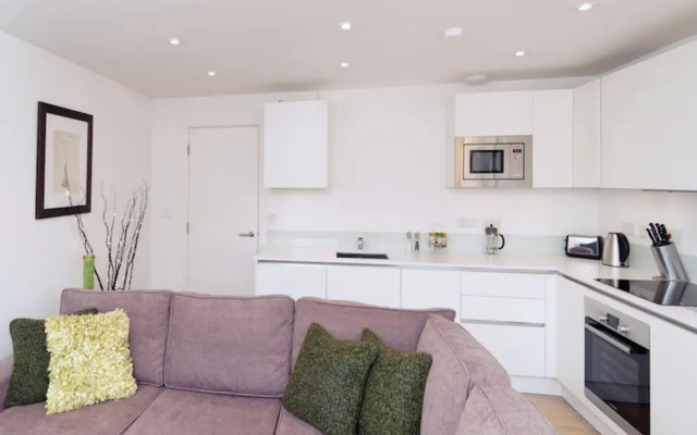 Your Space Apartments - Cambridge Place
