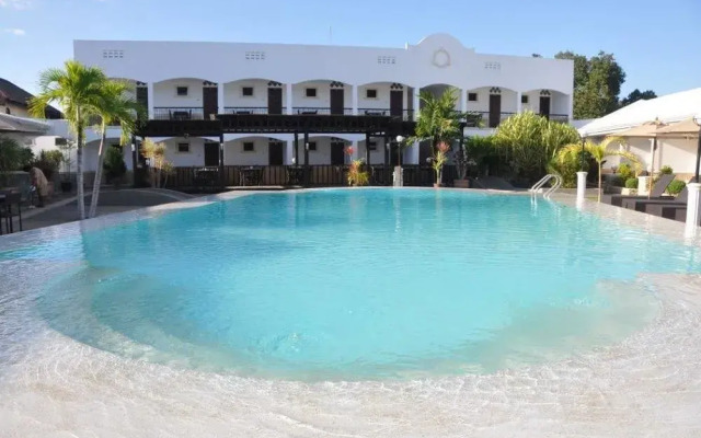 West Wing Resort Hotel
