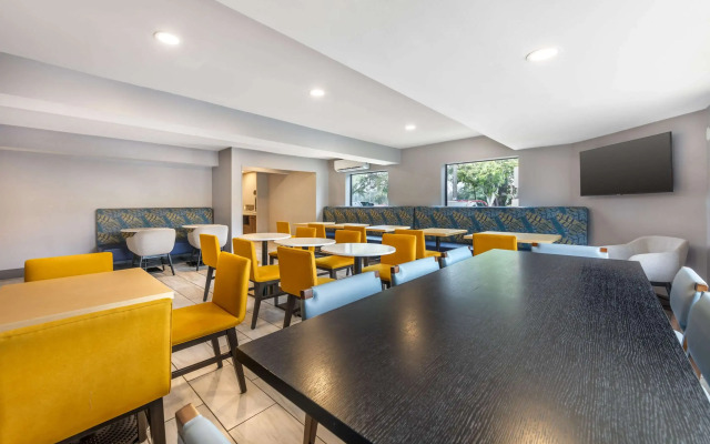Sleep Inn Miami International Airport