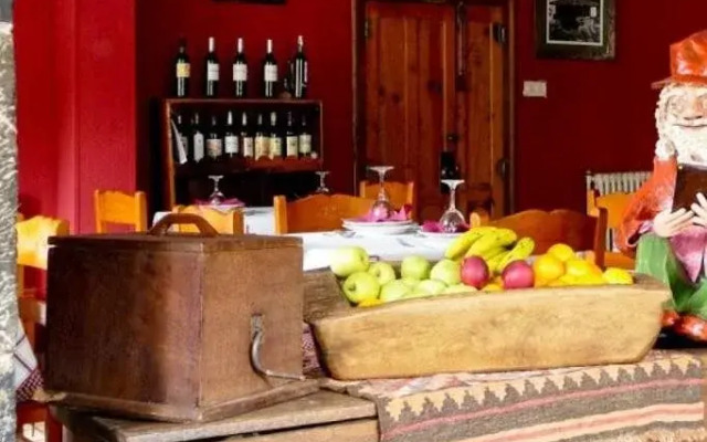 Hostal Pena Santa