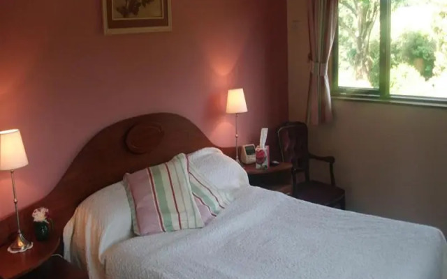 Ashdene Country Home