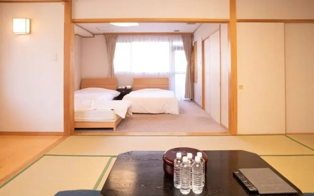 Lake Side Nikko Hotel