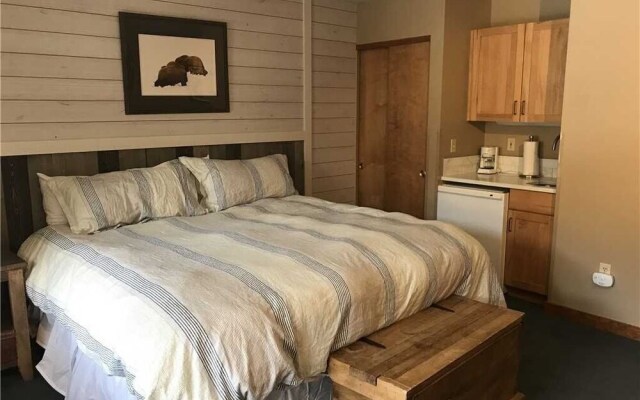 Kintla 403 2 Bedroom Condo