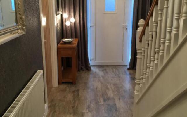 The Grove, Portrush (Sleeps 14) 6 bedrooms.