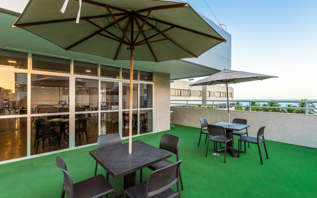 Hotel Costamar Ponta Verde