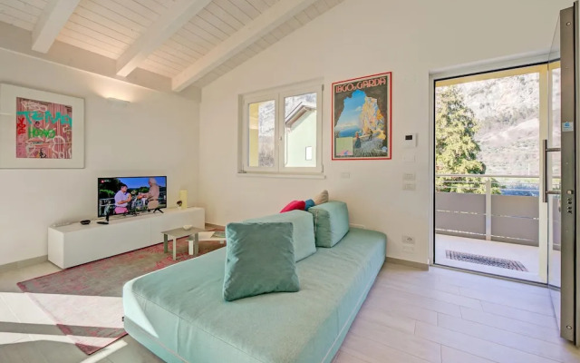 Mirabelle in Dro With 3 Bedrooms and 2 Bathrooms