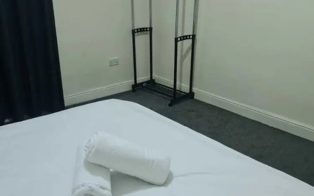 Lovely 2-bed House in Bolton Greater Manchester