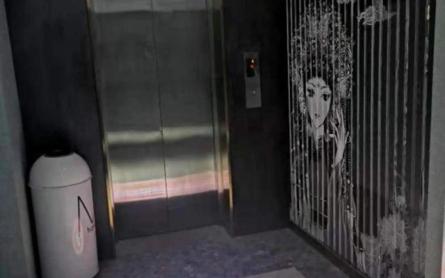 Menory Graceful Hotel (Dinosaur Park, Changzhou Olympic Sports Center)