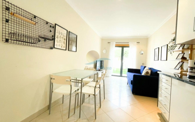 T2 Garden Residence by Sunny Deluxe