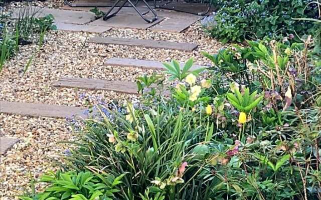 Garden Studio