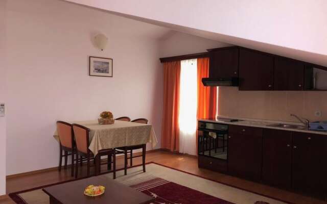 Apartments Adriana
