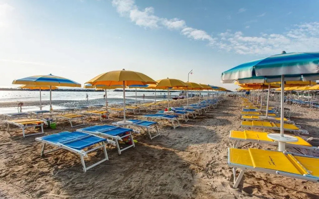 Hotel Asiago Beach