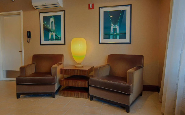 The Staten Island Inn