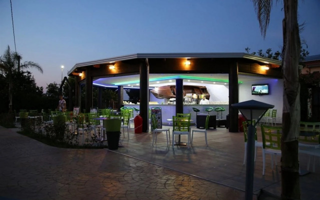 Club Esse Aquilia Beach Village