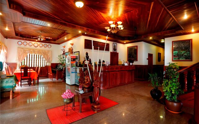 Forest King Hotel