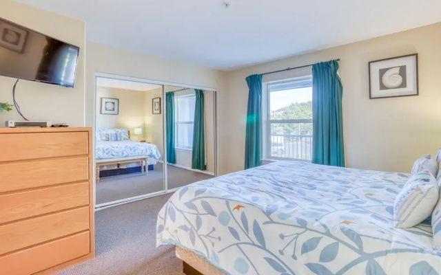 Birds Nest Suite