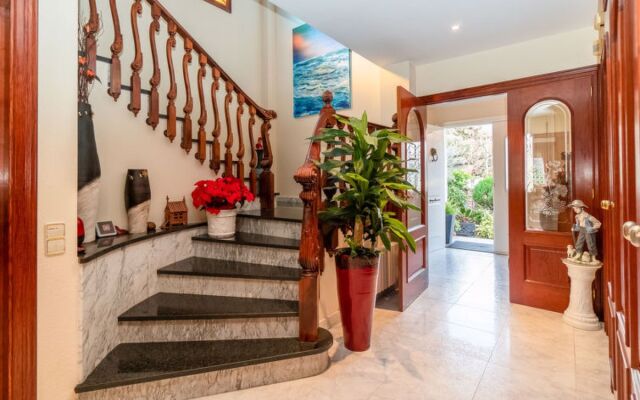 House Aurea Pineda de Mar