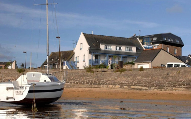 Apartment in Tregastel Near the Beach