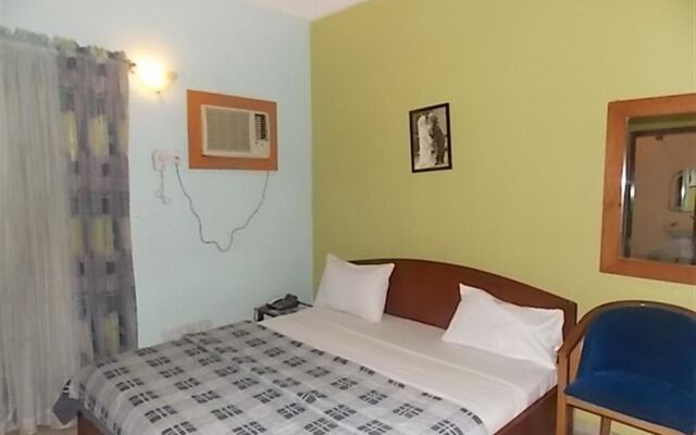 De Next Centre Resort Limited