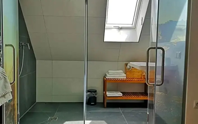 Weingut Albert, Familie Cramer